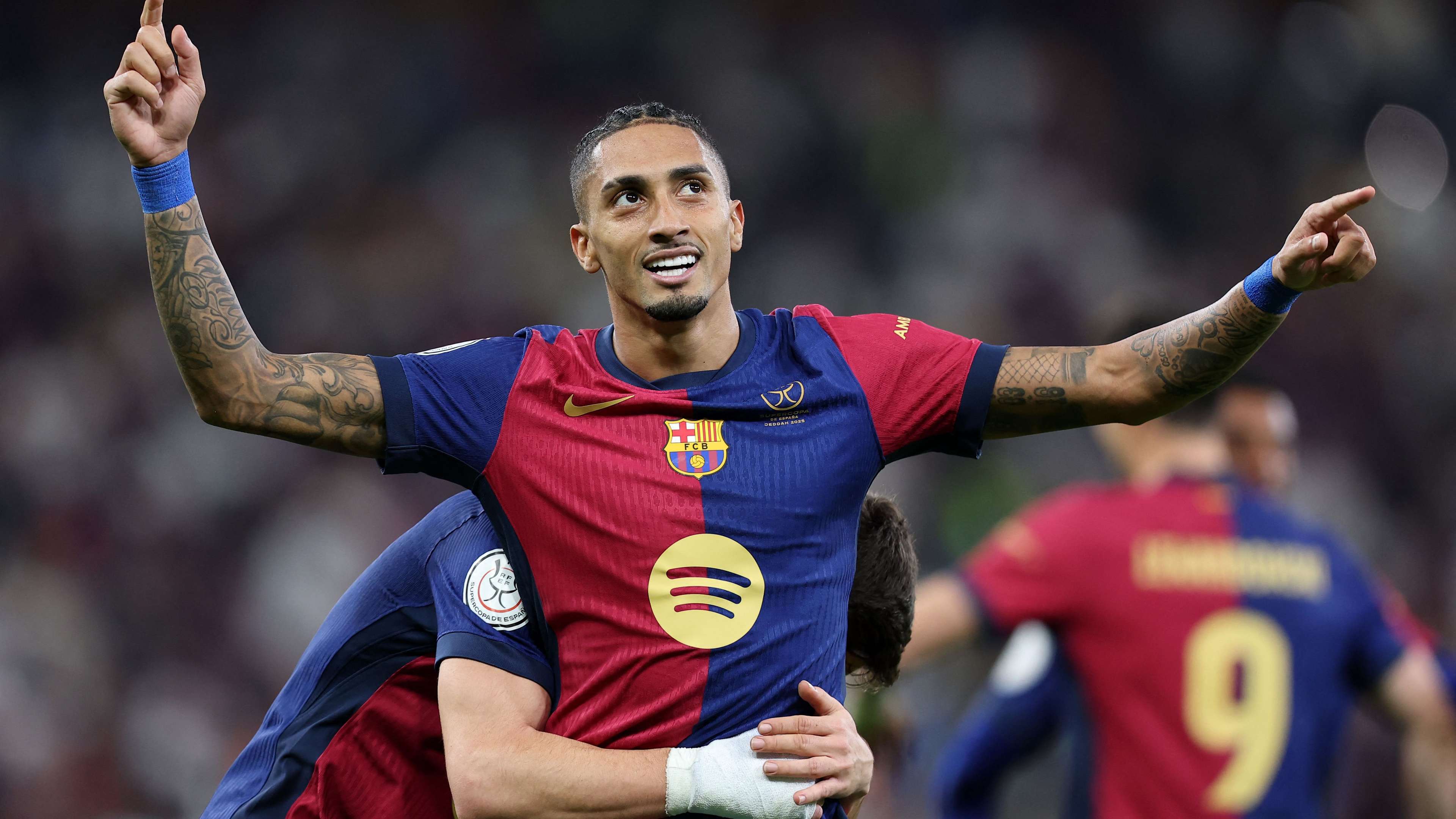 她们需要在 她们需要在